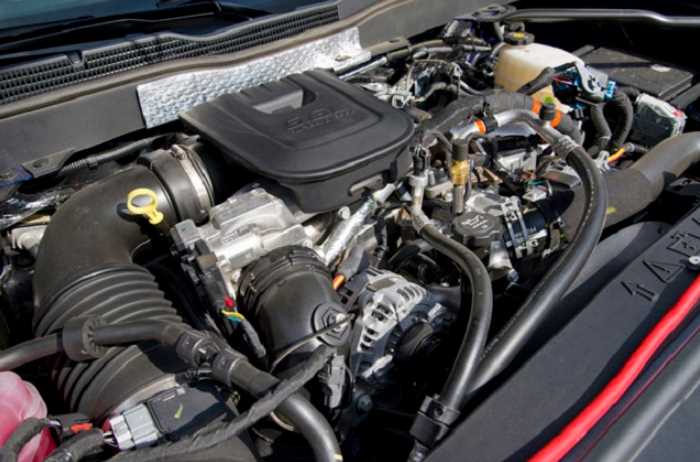2022 Chevrolet Silverado 2500HD Engine