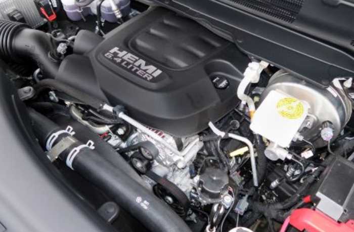 2022 Chevrolet Silverado 3500HD Engine